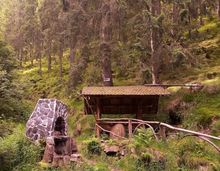 La Moara Mihaelei, plimbare usoara aproape de Cabana KayLuna, Matisesti